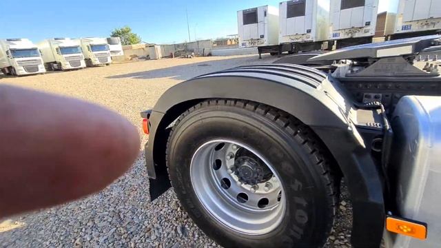 Вольво FH-TRUCK 4X2, 2017г смотреть онлайн