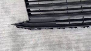 Решётка радиатора VW T6 без эмблемы чёрная