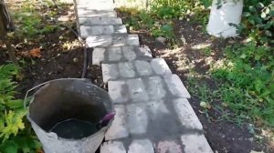 Садовые дорожки из кирпича, своими руками.