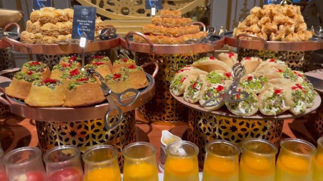 Что едят богатые в Дубае?  Ужин в одном из самых дорогих и известных отелей — Raffles The Palm Duba