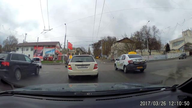 Первая полоса движение только направо и прямо смотреть онлайн