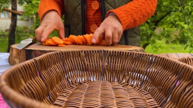 THE SECRET OF THE DELICIOUS SHOR GOGAL RECIPE COOKED IN THE VILLAGE! RELAXING LIFESTYLE смотреть онлайн