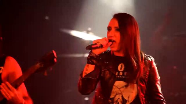 LOUNA    Время Х