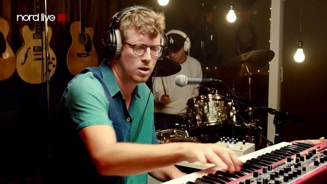 NORD LIVE: Elijah Fox ft. Hadrien Feraud & Luke Titus - The Call смотреть онлайн