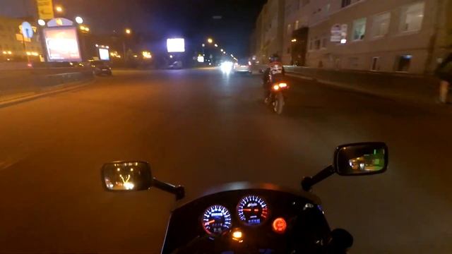 Отжиг резины. Циклопу 3 года. Вечерняя катка на Kawasaki. Первое мини Wheelie смотреть онлайн