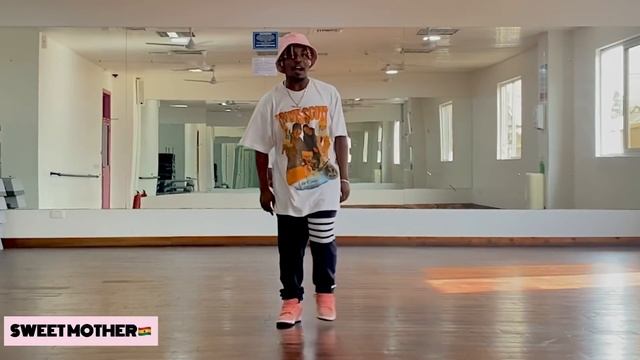 New Dance Steps From Ghana || Dancegod Lloyd tutorials смотреть онлайн