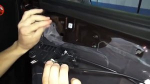 Разборка и снятие двери Geely Emgrand