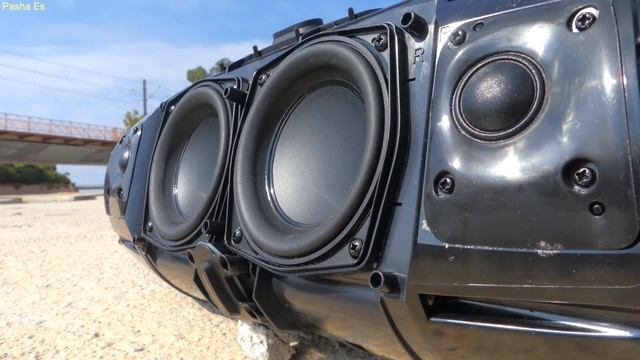 JBL BOOMBOX 2 WATER TEST ЖЁСТКО смотреть онлайн