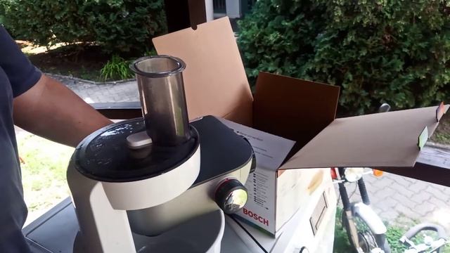 Bosch MUM5 robotgèphez műanyag tàlba szeletelès MUZ5KR1 смотреть онлайн