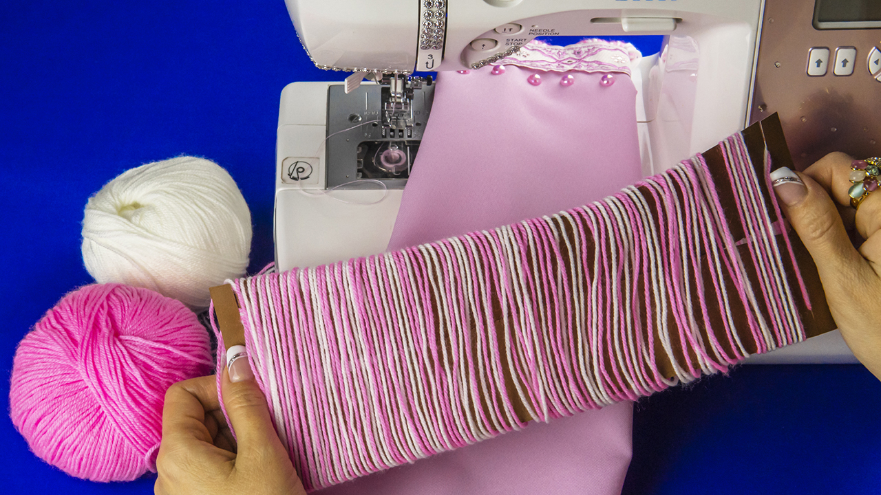 Интересный декор рукава с помощью пряжи. Основы шитья для начинающих. смотреть онлайн