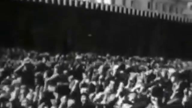 Ролик "Указ о празднике" смотреть онлайн