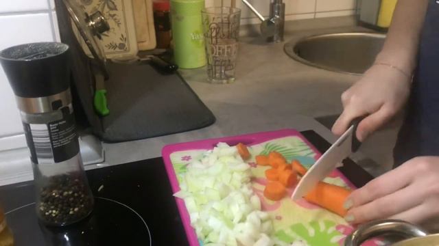 25) ПОПРОБУЙ НЕОБЫЧНЫЙ ПЛОВ с АРАХИСОМ. БИРЬЯНИ по Брунейски смотреть онлайн