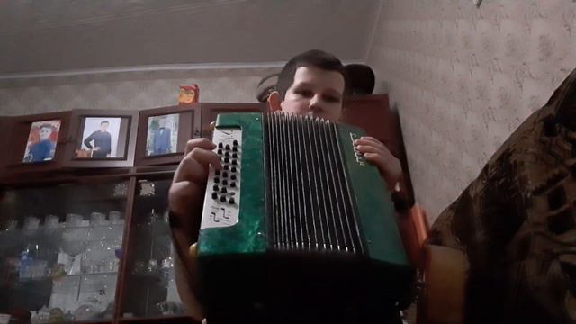 ИГРА НА ГАРМОНИ ПЕРВО-КЛАССНАЯ ИГРА КАМБАЙНЁРЫ ИГОРЬ РАСТЕРЯЕВ смотреть онлайн