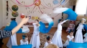 Танец с веерами-вейлами "Весеннее половодье"