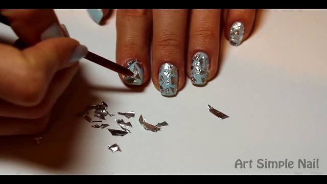 Простой маникюр с фольгой "Разбитое стекло" | Broken Glass nails смотреть онлайн