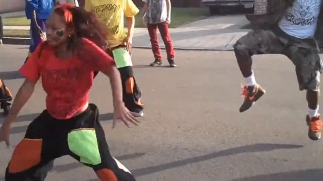 Street Dance Maestros - Hip Hop Clowns Уличные танцы смотреть онлайн