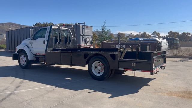 2007 Ford F650 SD Flatbed Utility Truck смотреть онлайн