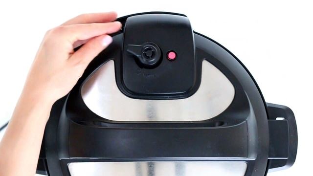 Beef Bourguignon in Instant Pot | Julia Child Recipe смотреть онлайн