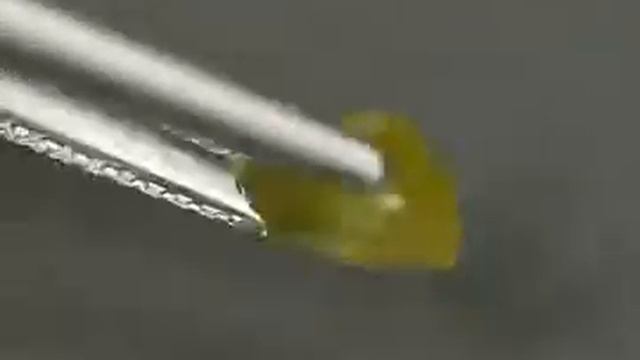 Камень Сфен Титанит натуральный 1.67 карат Артикул: 24199 цена: 1670 руб смотреть онлайн