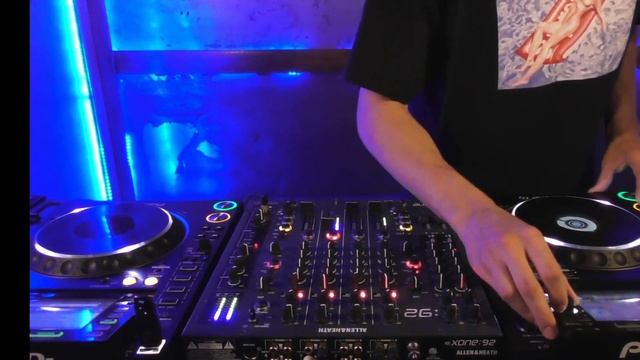 Scootadood | MUSTER Collective Groovy DJ Set смотреть онлайн