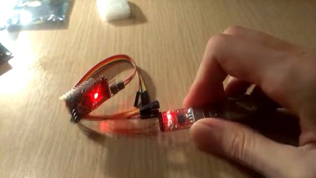"Hello world!" на Ардуино смотреть онлайн