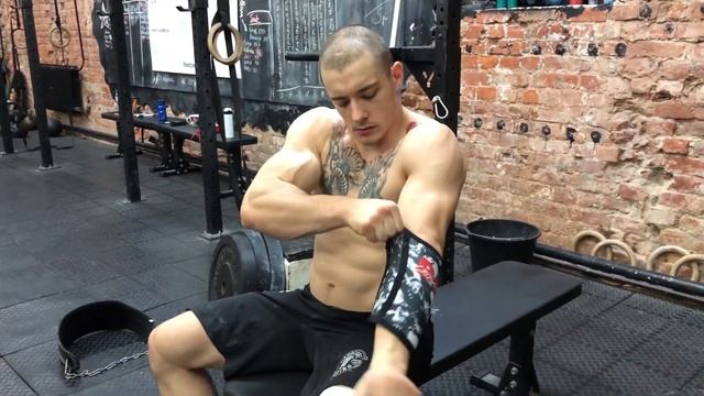 Виктор Блуд - Первая Тренировка По Стритлифтингу / Streetlifting Training