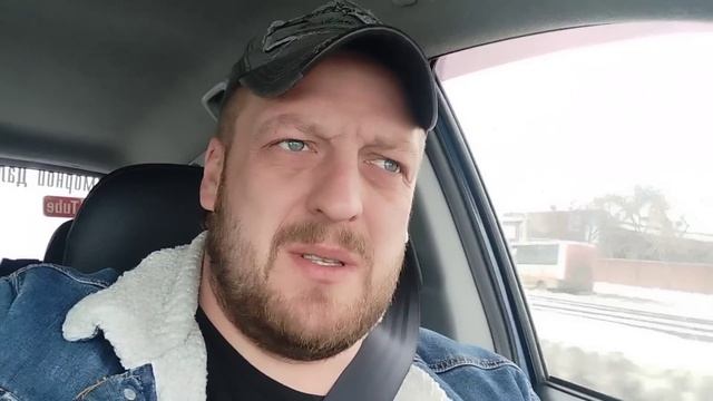 Собираю ништяки и запчасти в кучу смотреть онлайн
