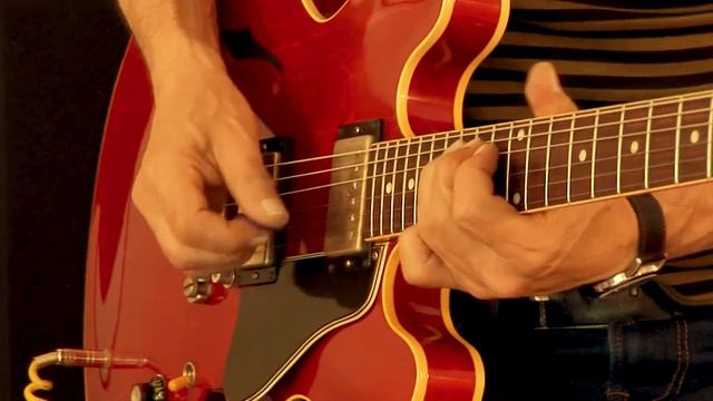 2017 Gibson Custom Shop AGED 1961 ES-335 Gibson, cherry Historic, Nashville Custom Shop смотреть онлайн