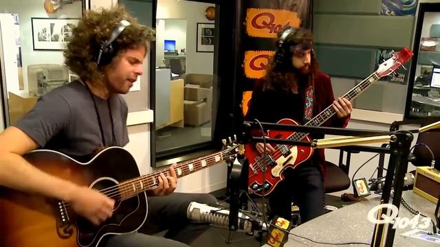 Wolfmother - Gypsy Caravan (Acoustic) смотреть онлайн