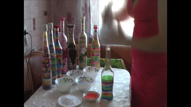 Бутылки из цветного песка или соли. Декор бутылок. Рисунок на бутылке. Красивые бутылки