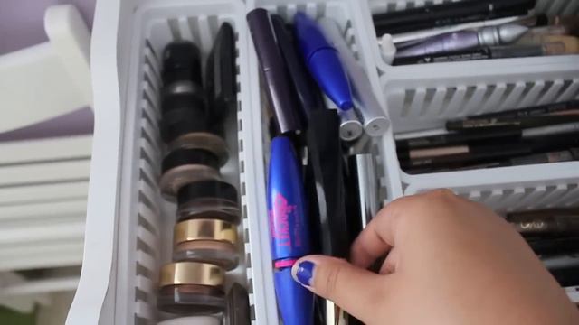 My Makeup Collection! смотреть онлайн