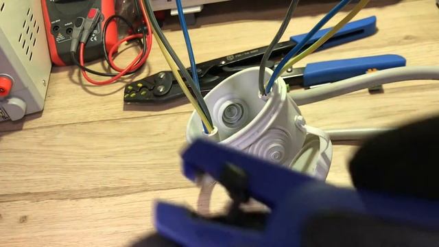 Стрипперы для зачистки изоляции + обжимные клещи смотреть онлайн