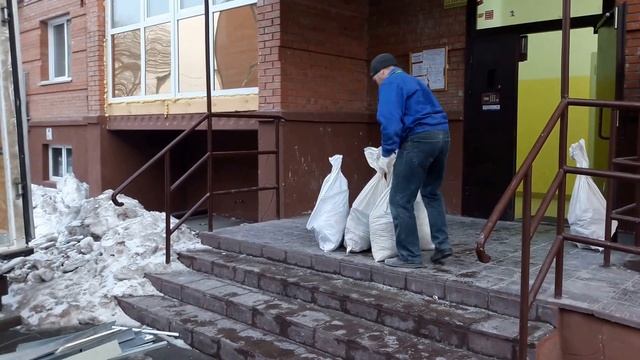 Загрузка и вывоз строительного мусора на Красном пути 143 к 3 г.Омск смотреть онлайн