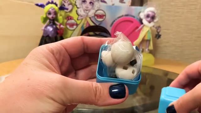 Холодное сердце ластики сквишик Эльза и лизун из магазина Магнит смотреть онлайн