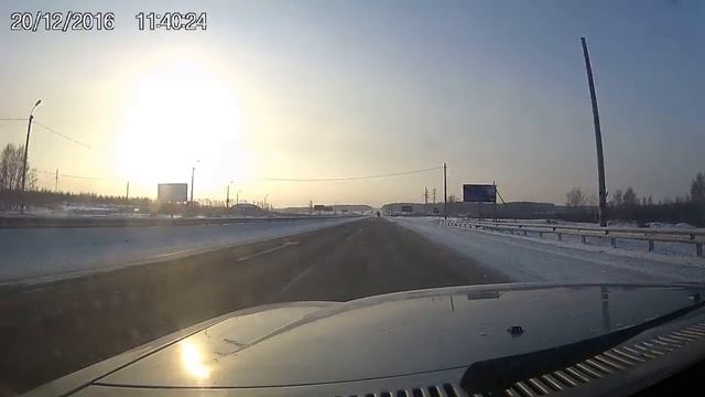 Обычная поездка. Только в мороз. Ускоренное воспроизведение. смотреть онлайн
