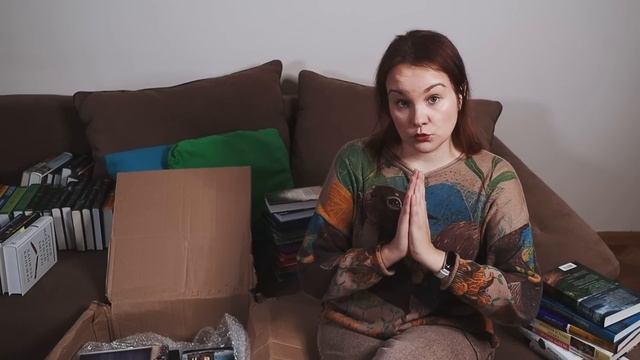 Больше 100 КНИГ - РАСПАКОВКА! | Какие книги я взяла в Армению смотреть онлайн