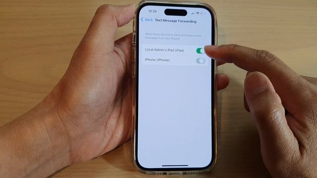 iPhone 14's/14 Pro Max: How to Turn On/Off Text Message Forwarding For Other iPhones & iPads смотреть онлайн
