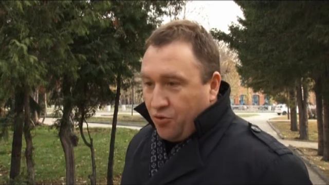 Депутат АКЗС Андрей Щукин предлагает искоренить пивбары в жилых домах 16.10.15 смотреть онлайн