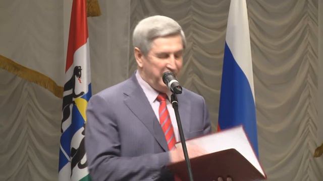 Локоть получил «Знак за вклад в развитие парламентаризма» смотреть онлайн