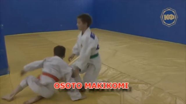 Children Judo lessons. Technique of retaking a hold.http://www.ebay.com/usr/kfvideo смотреть онлайн
