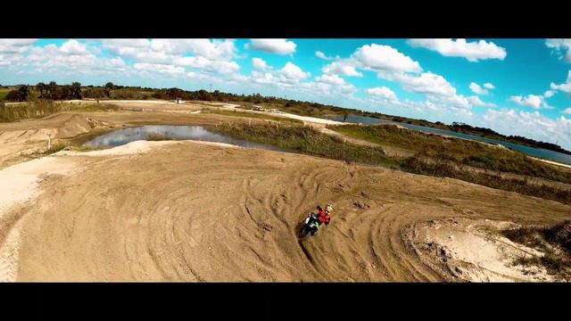Rivera 904 MX Drone Video (The Box) смотреть онлайн