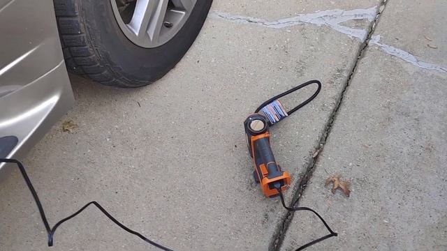 Best Tire Inflator | DeWalt Tire Inflator vs Ridgid Tire Inflator vs Ryobi смотреть онлайн