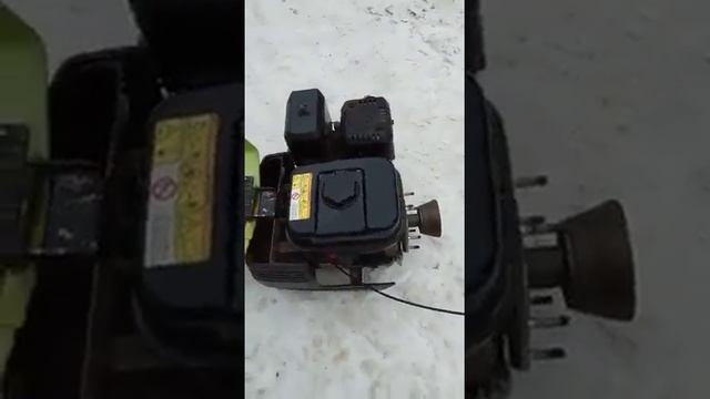 Бензиновый двигатель Subaru EX17 смотреть онлайн