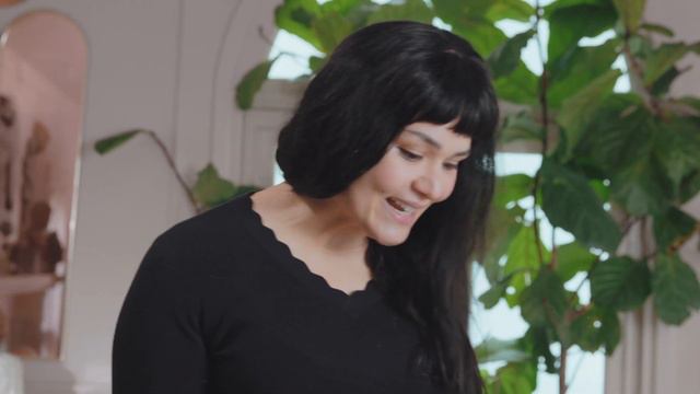 Finding Good Vintage— Sofas and Upholstery смотреть онлайн