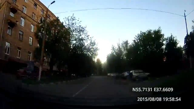 Тверской - Текстильщики / Tverskoy - Tekstilshchiki 08/08/2015 (timelapse 4x) смотреть онлайн