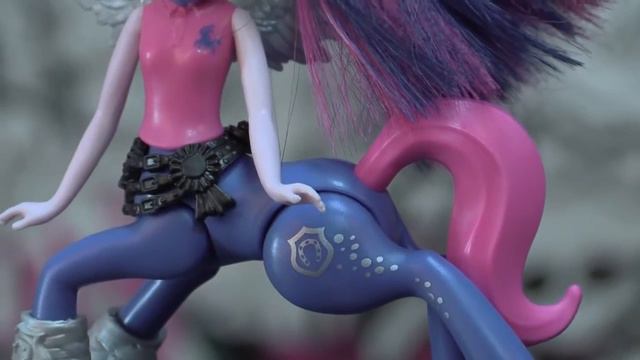 Обзор Кентавра Monster High (Fright-Mares) Пайксис Препстокингс (Pyxis Prepstockings) - re смотреть онлайн