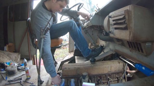 Retro Van Revival! I Started My 1960 Step-Van for FIVE DOLLARS! First Start In Almost A Decade!!! смотреть онлайн