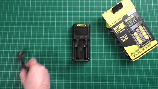 Nitecore UM2 - Обзор зарядного устройства. смотреть онлайн
