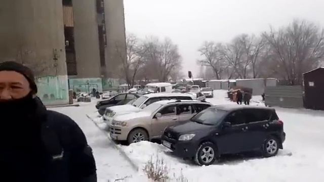 ВОВСЮ НЕЗАКОННАЯ УПЛОТНЕННАЯ ЗАСТРОЙКА И ПЕРЕКРЫТИЕ ДОРОГ В СЕМЕЕ смотреть онлайн