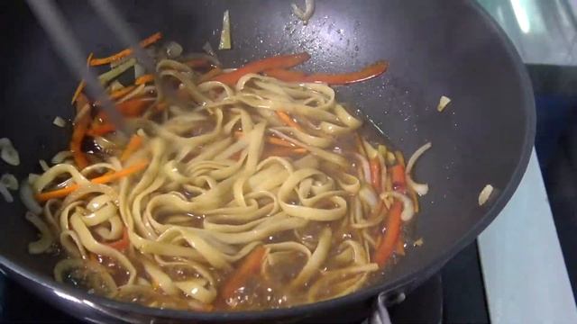 Рецепт лапши с ростками маш и овощами от шефа смотреть онлайн